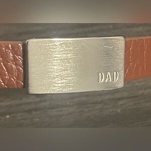 Brushed Word Bar-Dad